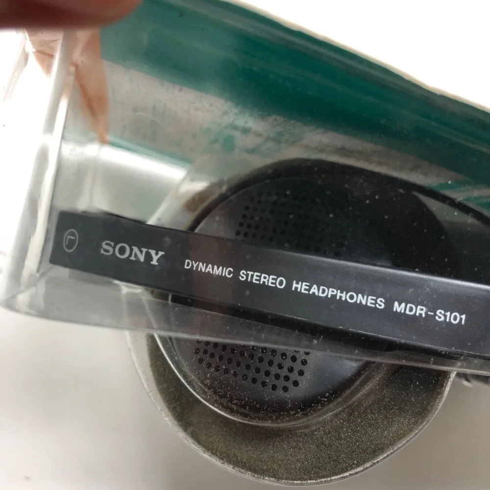 Vintage Sony MDR-S101MK II Stereo Headphones Digital Unimatch Plug New